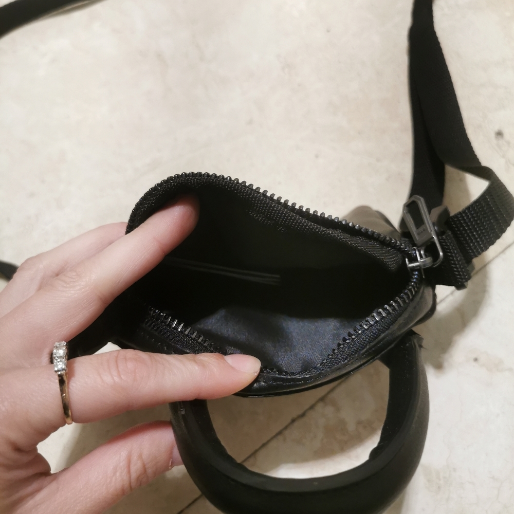Adidas small shoulder bag - Picture 6 of 8